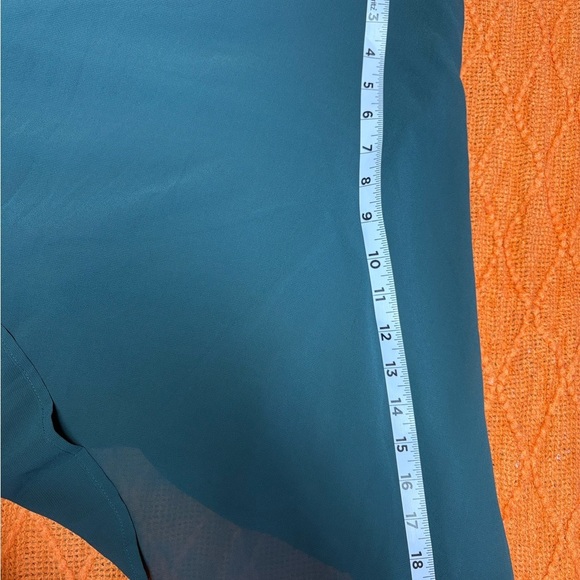 NWT Lulu's Green Fit and Flare Mini Dress with Flutter Sleeves - Picture 7 of 8